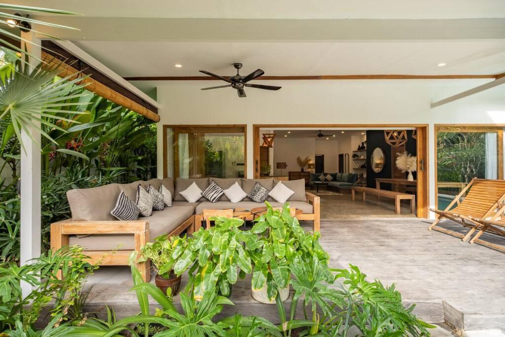 Vila Designer New 3Bdr - Lush Garden+Pool Gili Trawangan Exteriér fotografie