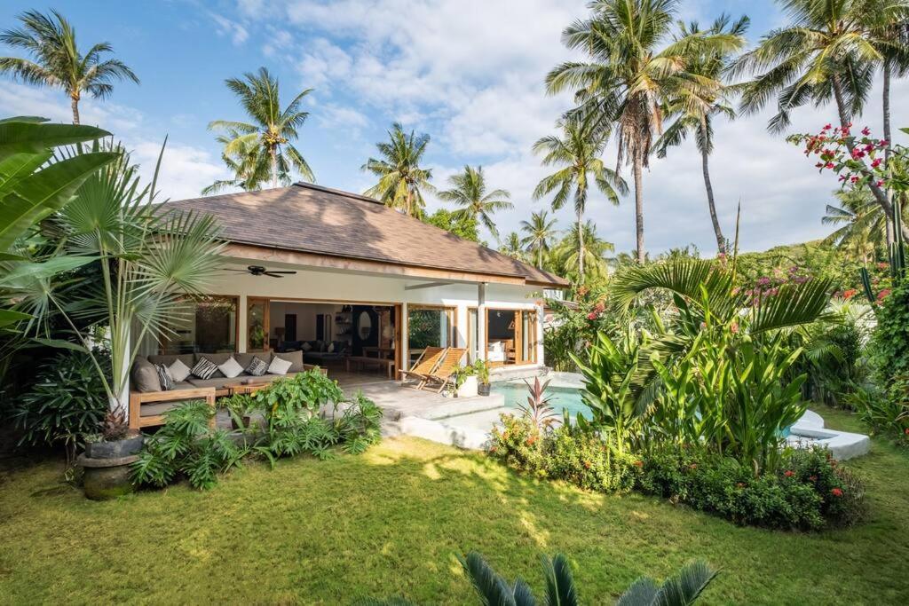 Vila Designer New 3Bdr - Lush Garden+Pool Gili Trawangan Exteriér fotografie